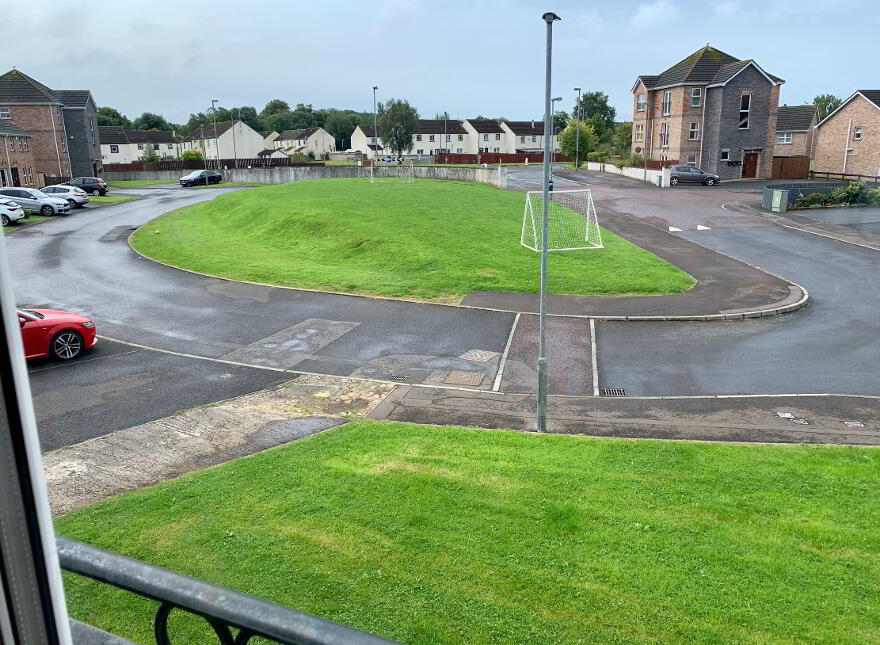 15 Niblock Oaks, Off Springfarm Road, Antrim, BT41 2DJ