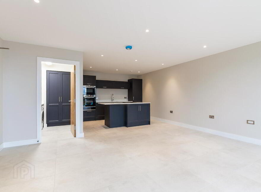Apartment 6 10 Kings Hall Lane, Belfast, BT9 6PS