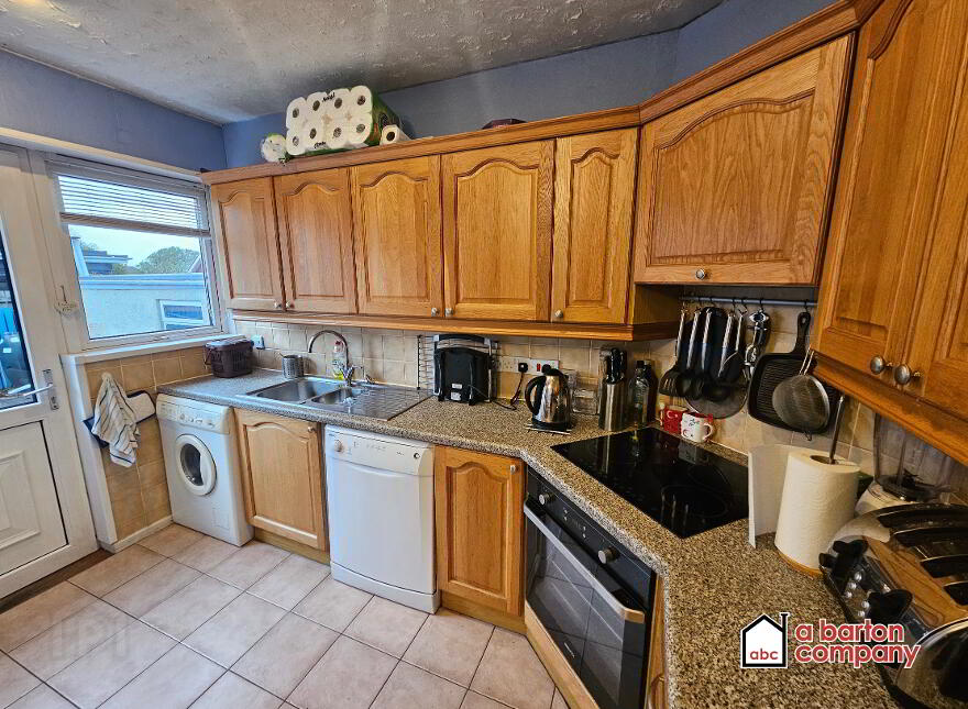 5 Ravelston Parade, Fairview, Newtownabbey, BT36 6PD