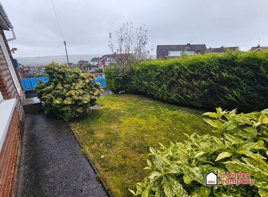5 Ravelston Parade, Fairview, Newtownabbey, BT36 6PD