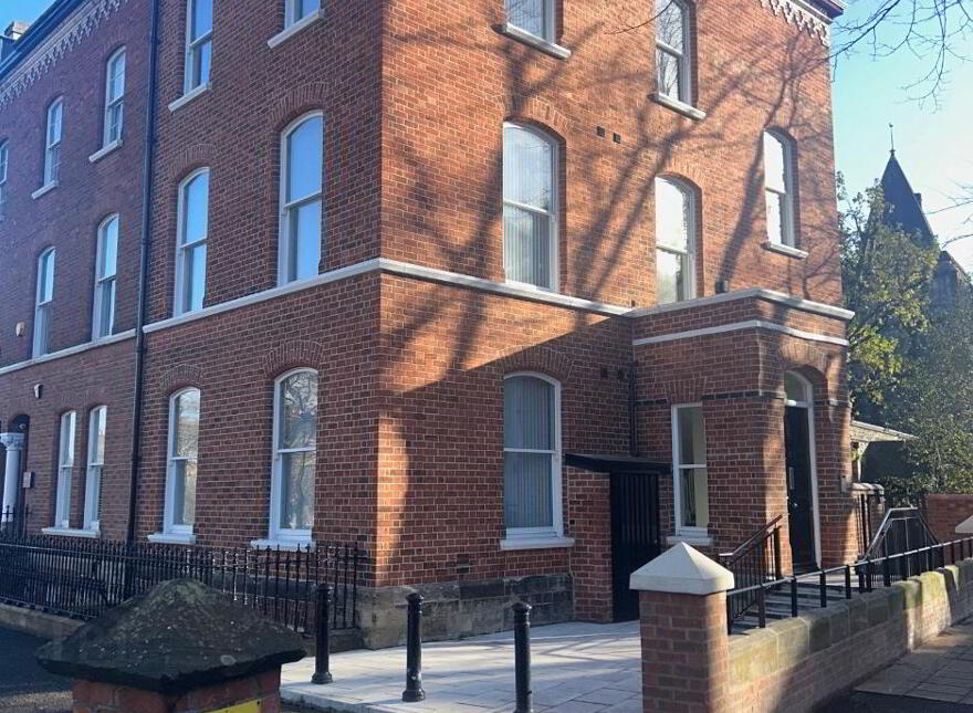 3, 7 Elmwood Avenue, Lisburn Road, Belfast, BT9 6AZ photo