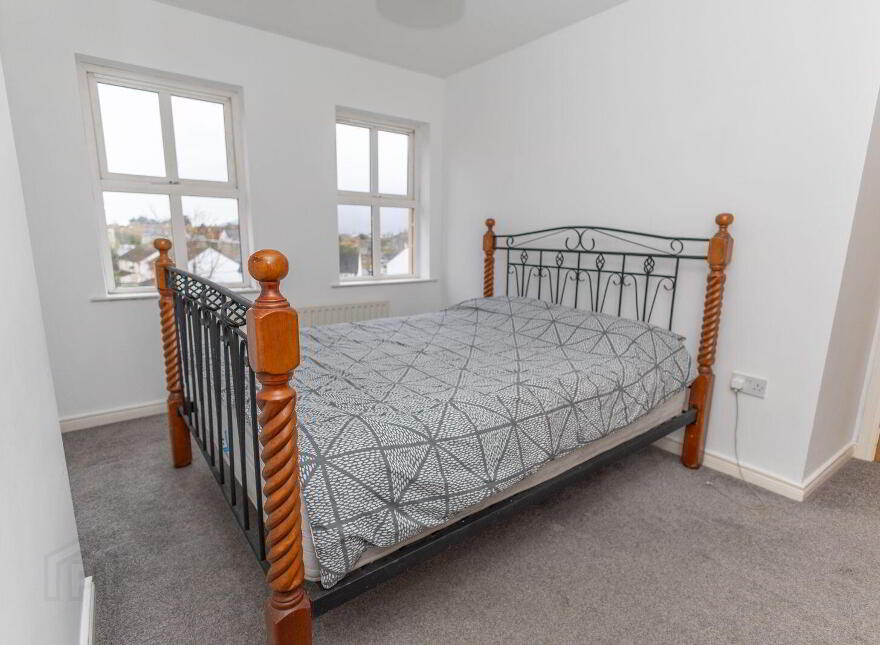 4 Greenpark Court, Rostrevor, Newry, BT34 3GS
