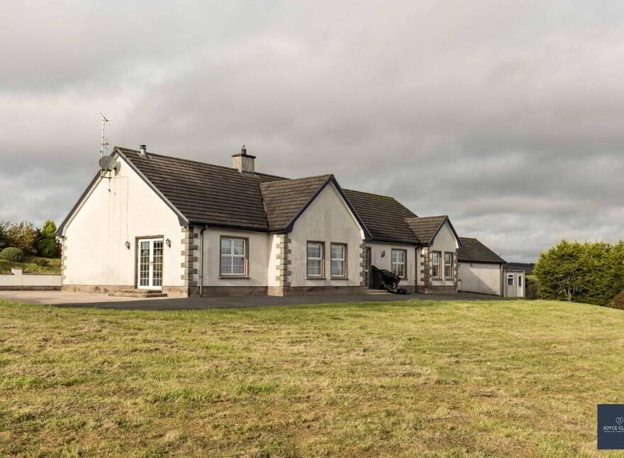 18 Corlea Road, Dungannon, BT70 2PG