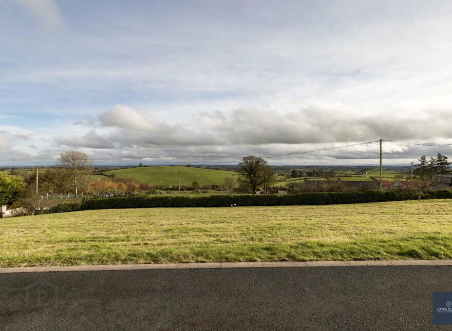 18 Corlea Road, Dungannon, BT70 2PG