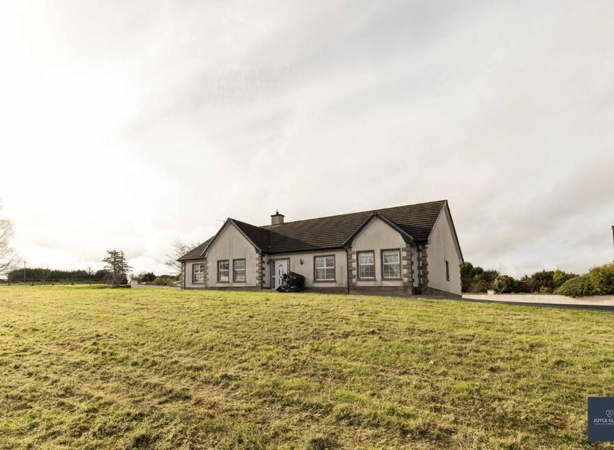18 Corlea Road, Dungannon, BT70 2PG