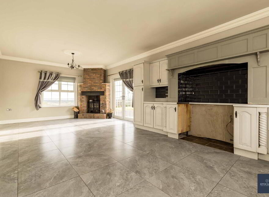 18 Corlea Road, Dungannon, BT70 2PG