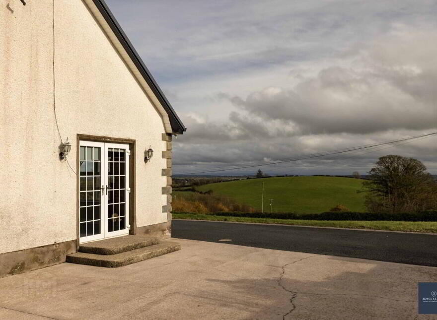 18 Corlea Road, Dungannon, BT70 2PG
