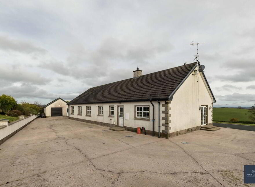 18 Corlea Road, Dungannon, BT70 2PG