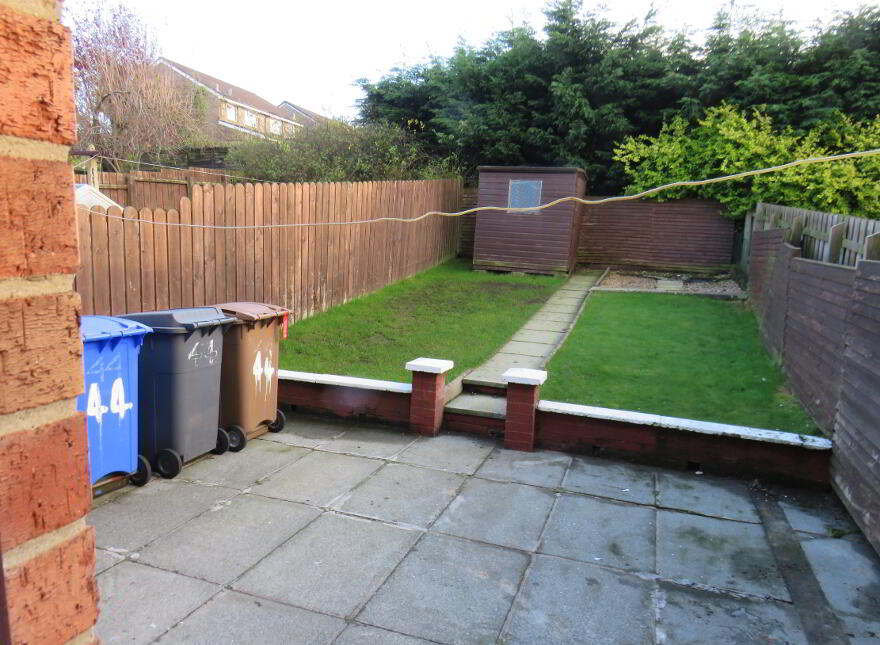 44 Hollymount, Belfast, BT10 0GN