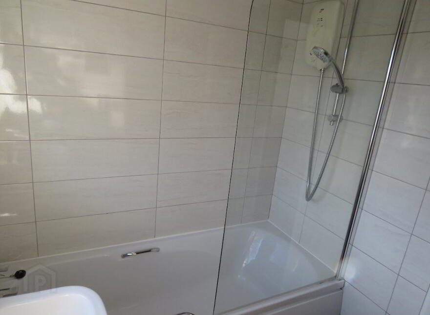 44 Hollymount, Belfast, BT10 0GN