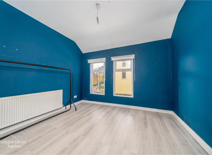 1 Old Glenarm Road, Larne, BT40 1RW