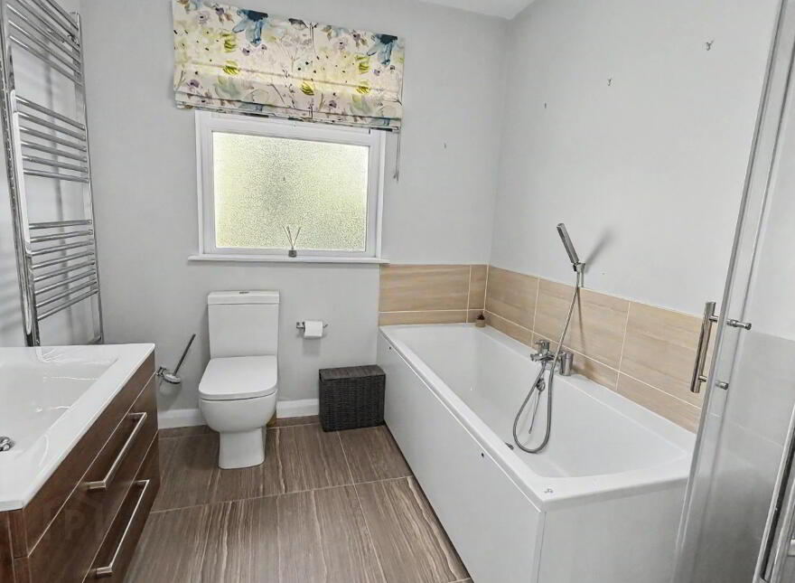 91 Thornhill Park, Derry/Londonderry, BT48 8QS