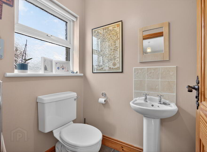 71 Carclinty Road, Cullybackey, Ballymena, BT42 1PJ