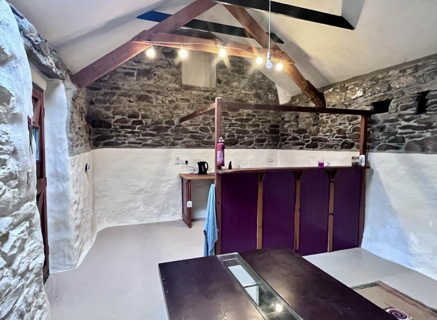 The Poets House, Cloncorban, Rossmore, Clonakilty, P85RY74