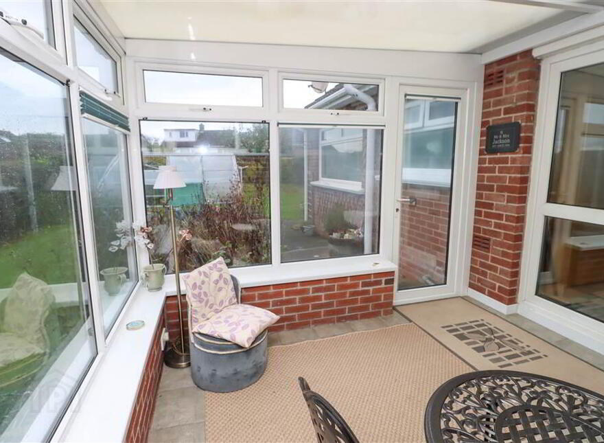 8 Canberra Gardens, Dundonald, Belfast, BT16 1JY