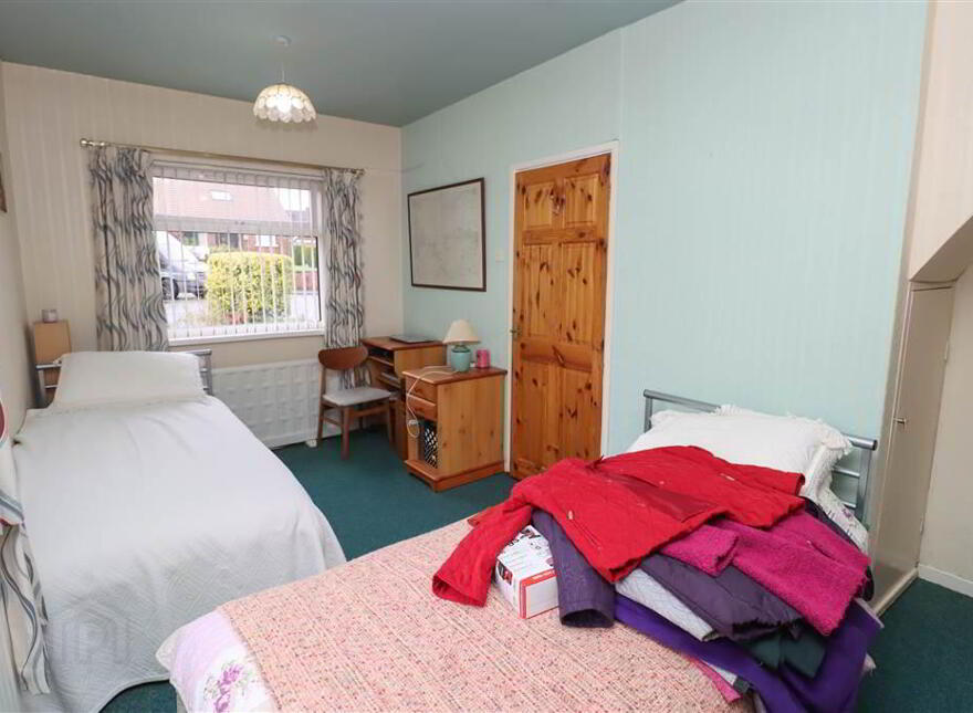 8 Canberra Gardens, Dundonald, Belfast, BT16 1JY