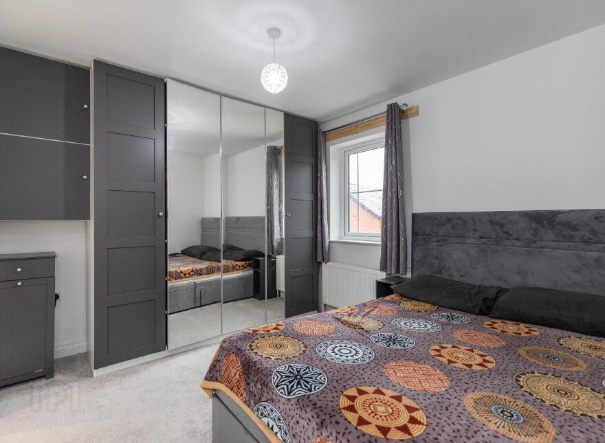 6 Mealough Gardens, Carryduff, Belfast, BT8 8SN