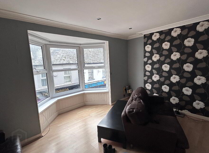32 32A, 32B & 32C North Street, Carrickfergus, BT38 7AQ