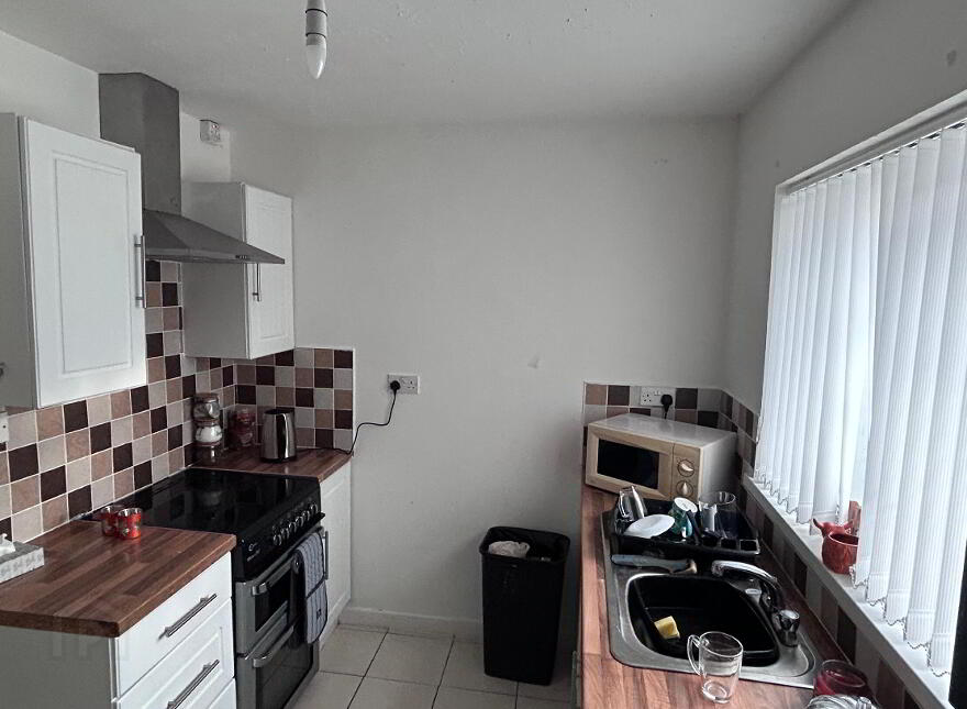 32 32A, 32B & 32C North Street, Carrickfergus, BT38 7AQ