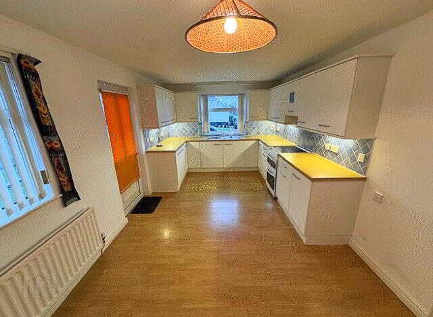 30 Donegall Crescent, Whitehead, Carrickfergus, BT38 9LS