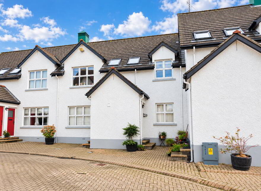 4 Bushford, Bushmills, BT57 8AQ