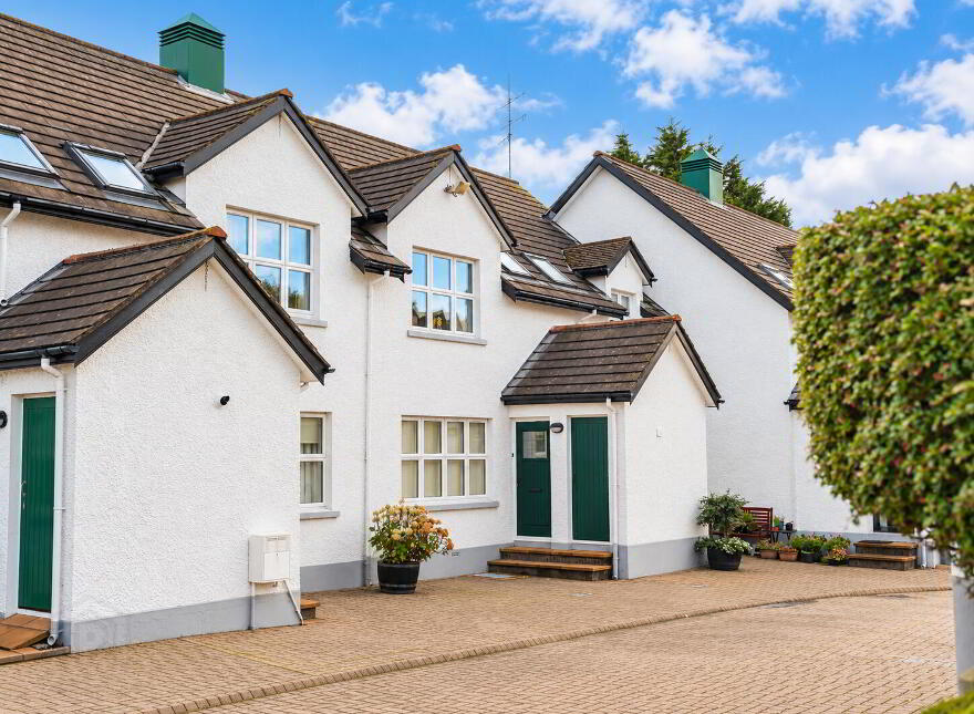 4 Bushford, Bushmills, BT57 8AQ