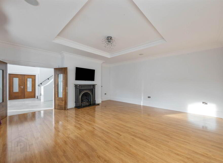 38 Ballymenoch Road, Holywood, BT18 0HN