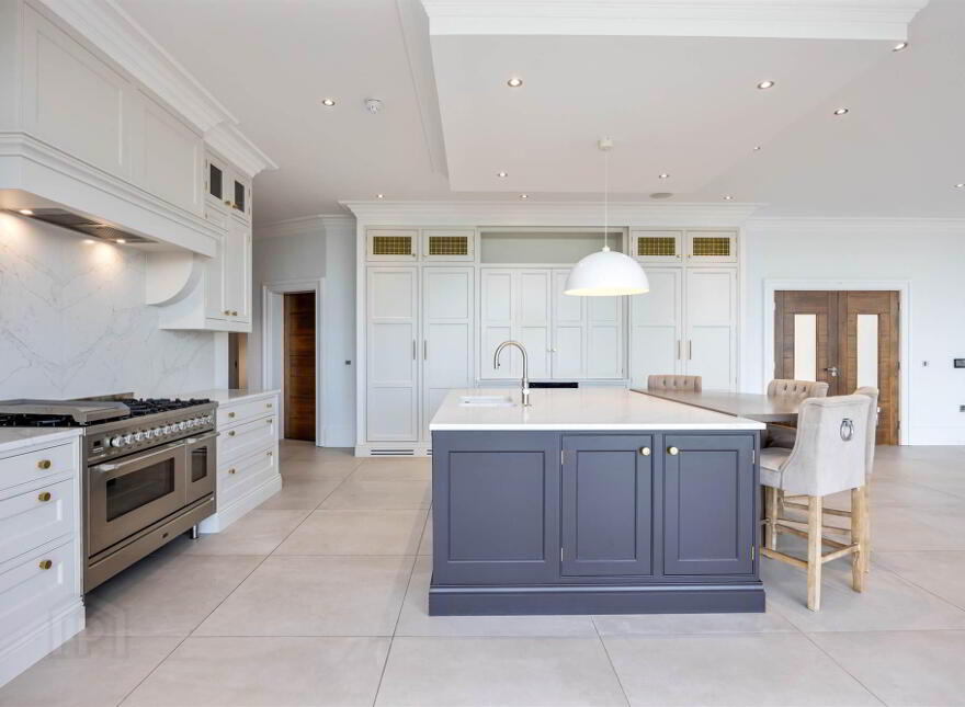 38 Ballymenoch Road, Holywood, BT18 0HN