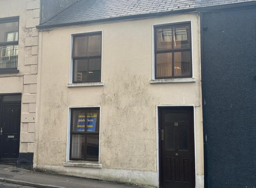 8 Water Street, Donegal Town, F94N9P7