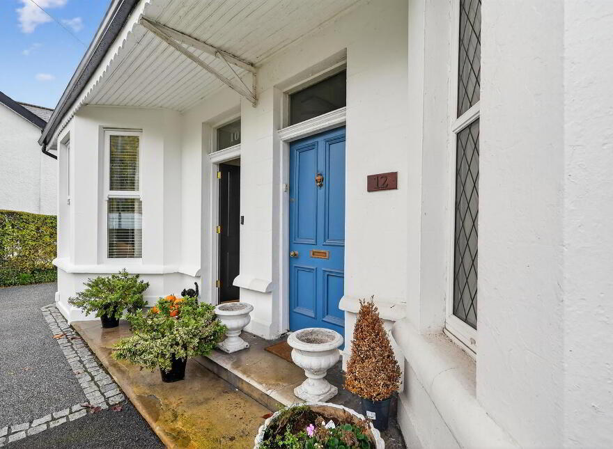 12 Finaghy Park Central, Belfast, BT10 0HP