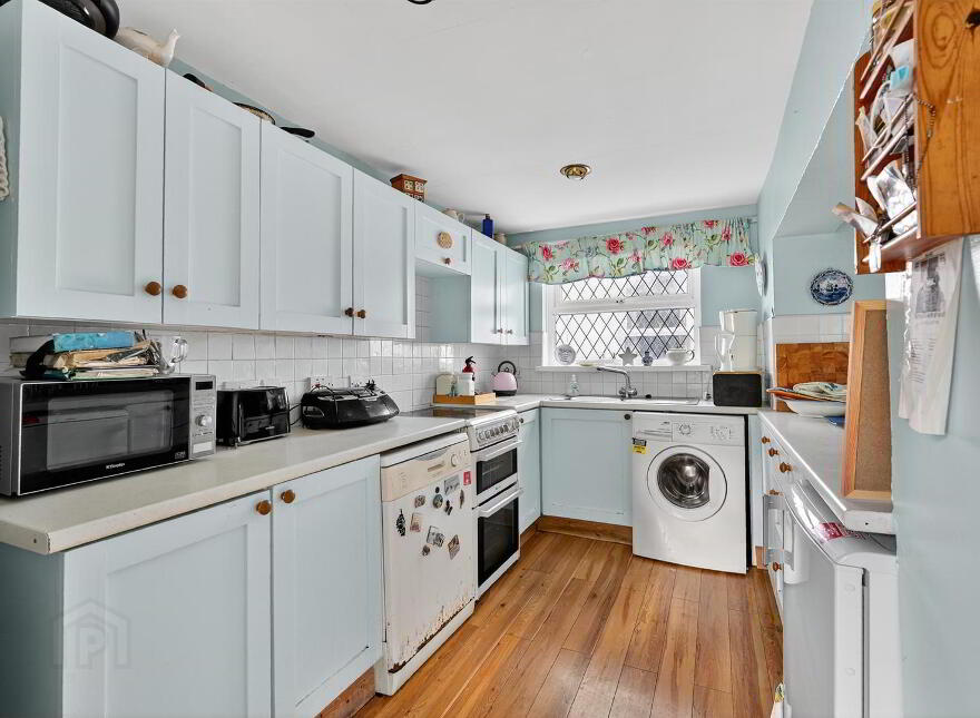 12 Finaghy Park Central, Belfast, BT10 0HP