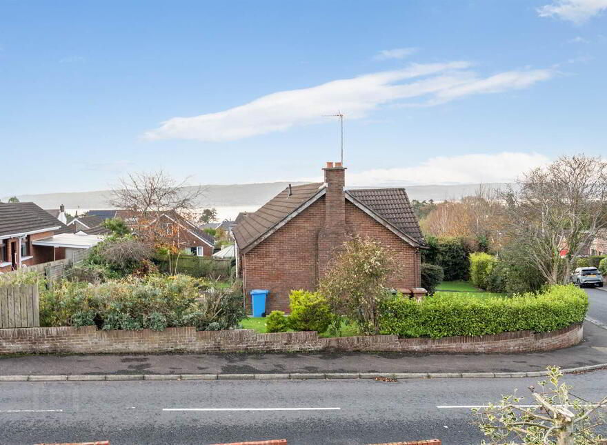 2 Glenview Road, Holywood, BT18 0PU