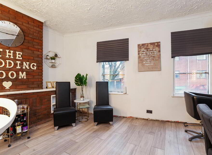 330 & 330a Shankill Road, Belfast, BT13 3AB