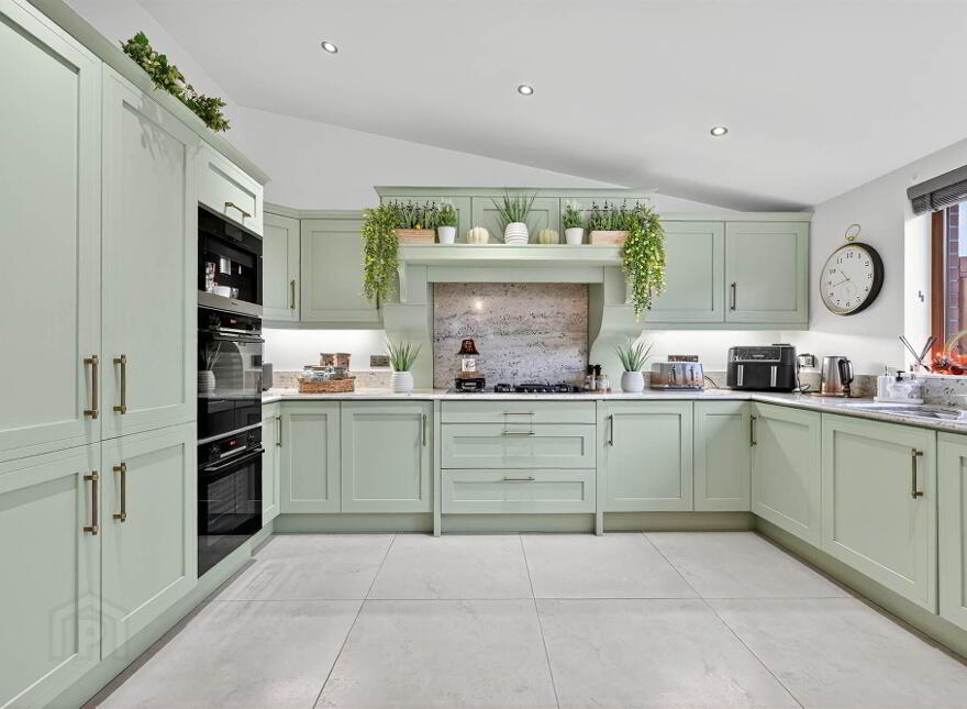 291 Belmont Road, Belfast, BT4 2LB