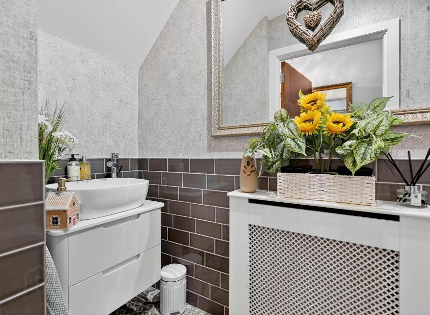 291 Belmont Road, Belfast, BT4 2LB