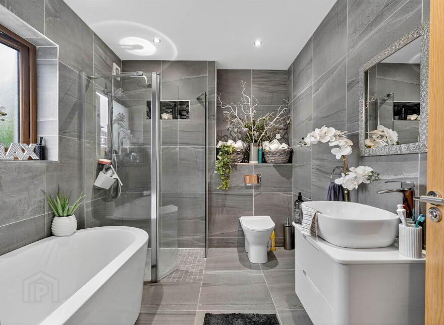 291 Belmont Road, Belfast, BT4 2LB