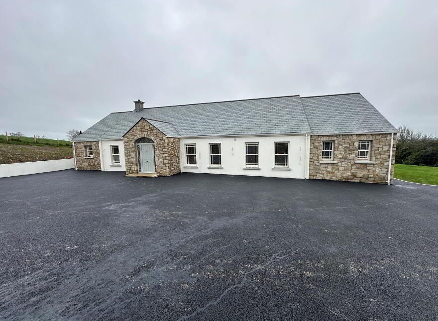 5 Knockgorm Road, Banbridge, BT32 5QE