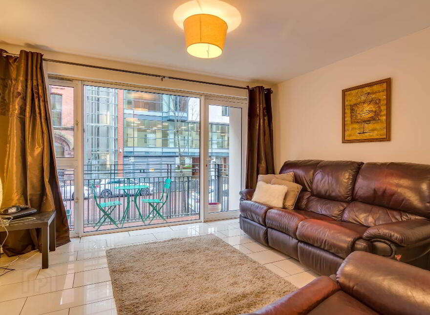 110 Margarita Plaza, Belfast, BT2 8FF