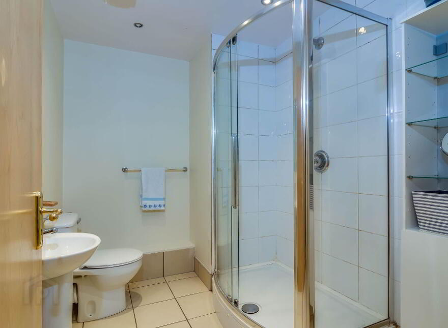 110 Margarita Plaza, Belfast, BT2 8FF