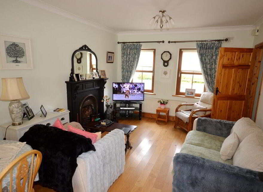 Loughcrillan Road, Loughcrillan, Glenties, F94YY36