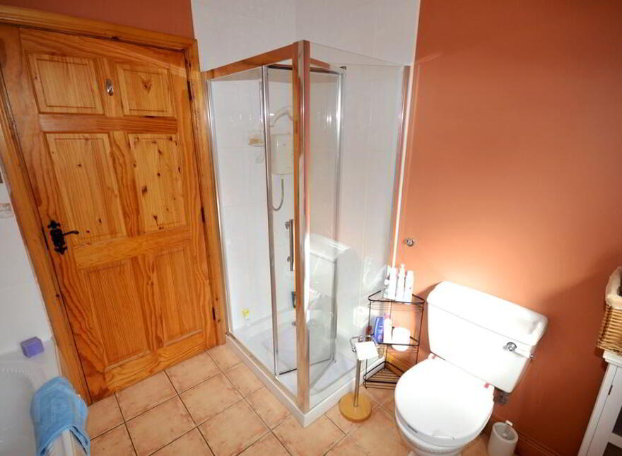 Loughcrillan Road, Loughcrillan, Glenties, F94YY36