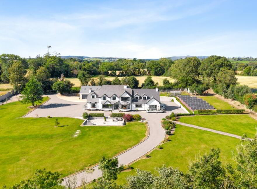 Railway House, Arklow Road, Gorey, Y25E6H3