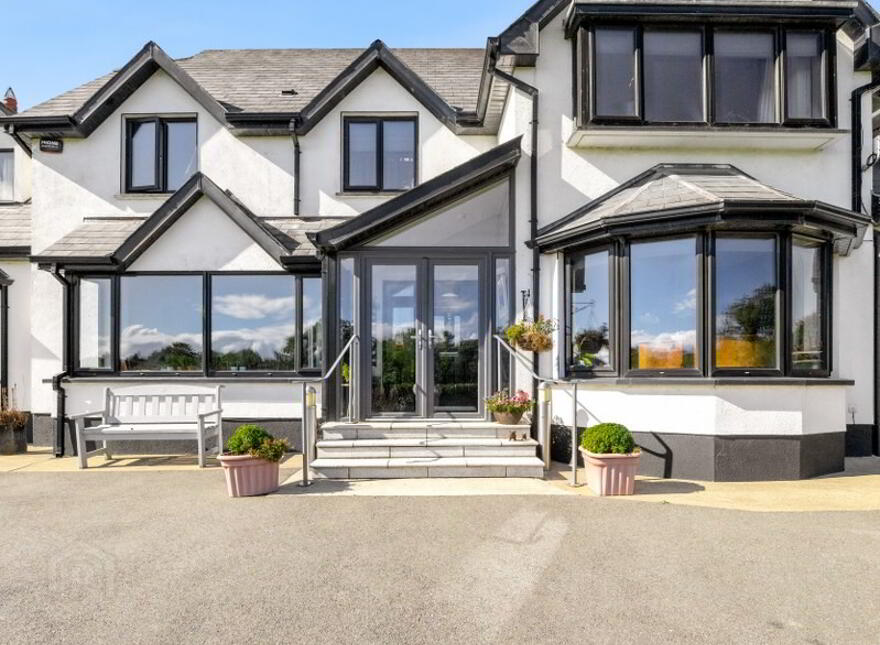 Railway House, Arklow Road, Gorey, Y25E6H3