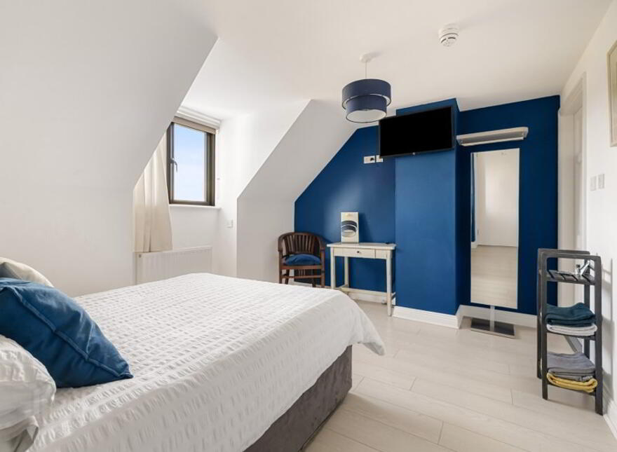 Railway House, Arklow Road, Gorey, Y25E6H3