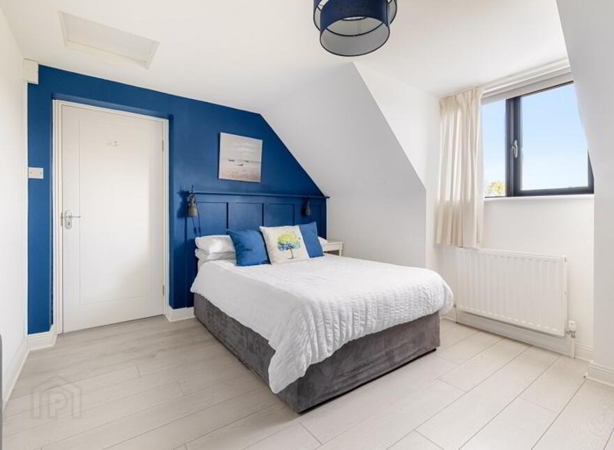 Railway House, Arklow Road, Gorey, Y25E6H3