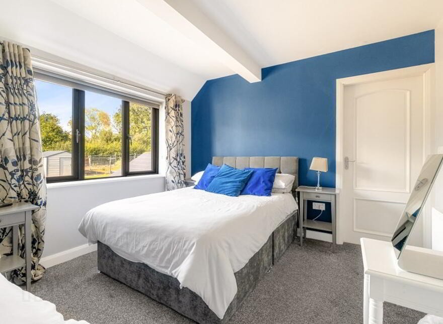 Railway House, Arklow Road, Gorey, Y25E6H3