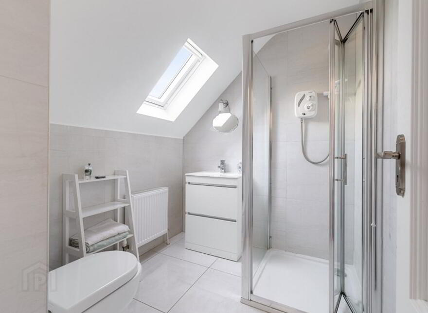 Railway House, Arklow Road, Gorey, Y25E6H3