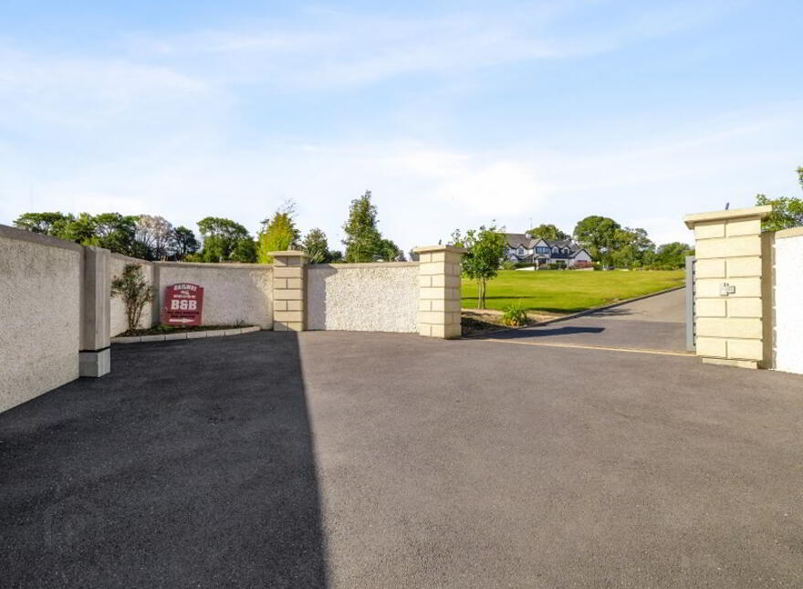 Railway House, Arklow Road, Gorey, Y25E6H3