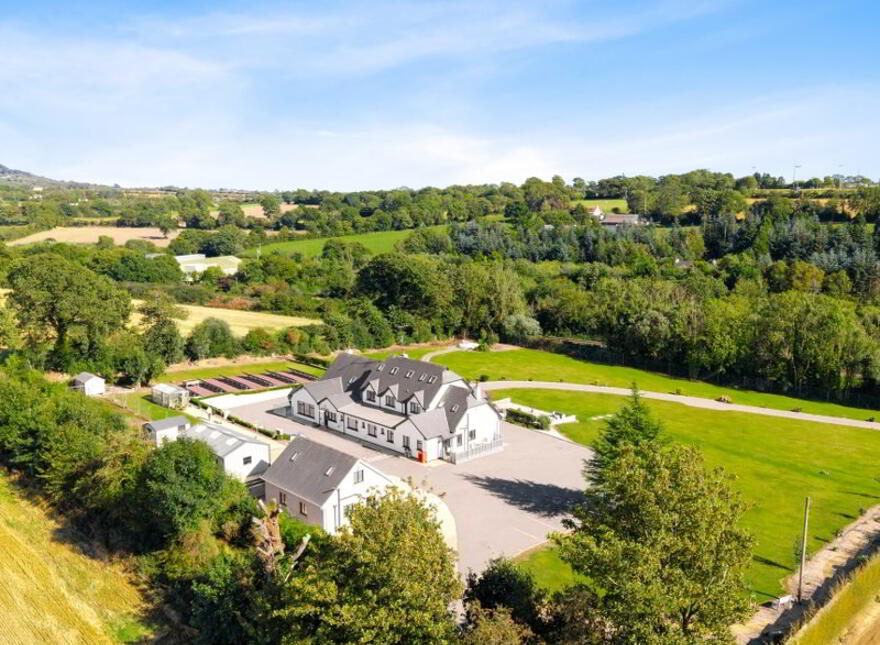 Railway House, Arklow Road, Gorey, Y25E6H3