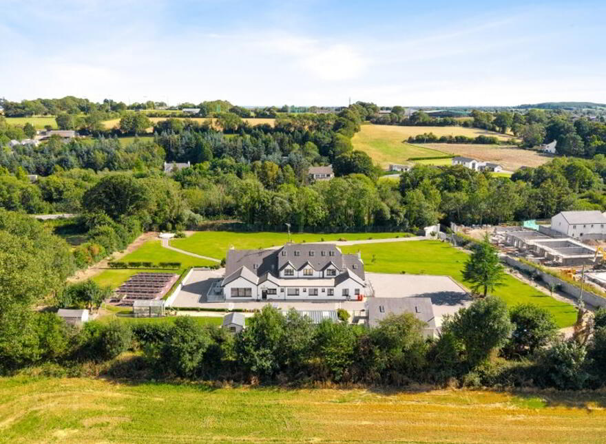 Railway House, Arklow Road, Gorey, Y25E6H3
